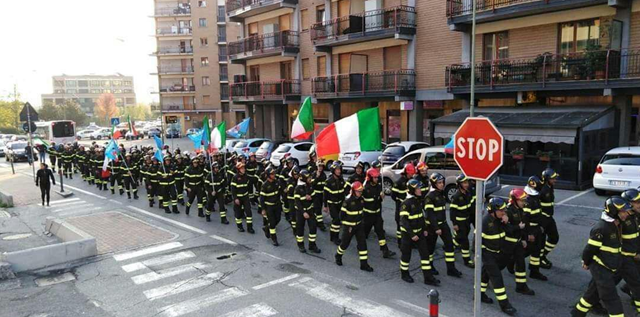 Anche i Vigili del Fuoco di Vercelli in trasferta a Roma a chiedere equità di trattamento - valsesianotizie.it
