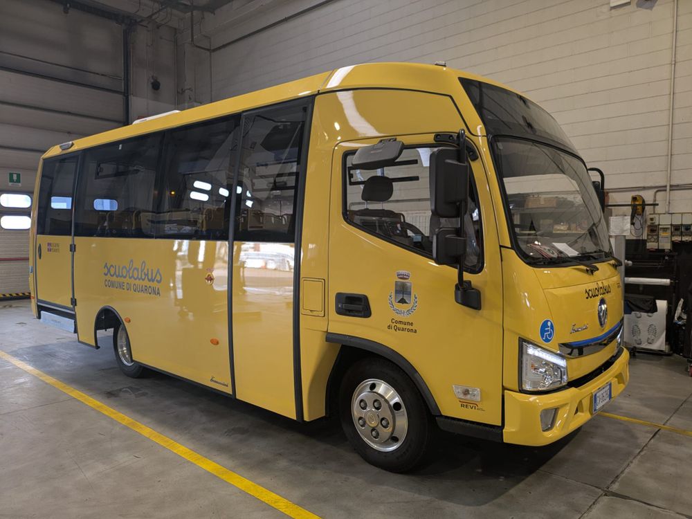 A Quarona il 30 aprile sarà inaugurato il primo scuolabus elettrico del Piemonte
