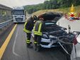 Dal Nord-ovest: incidente stradale sulla A5 verso Ivrea, due persone in ospedale Dal Nord-ovest: incidente stradale sulla A5 verso Ivrea, due persone in ospedale
