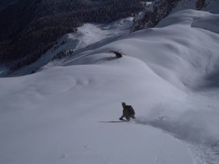 Sicurezza in alta quota, semplici errori che costano la vita: le buone pratiche della Guardia di Finanza di Alagna Sicurezza in alta quota, semplici errori che costano la vita: le buone pratiche della Guardia di Finanza di Alagna