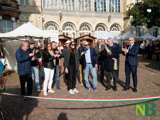 A Sordevolo si accende di magia: al via la XXIII edizione del Mercatino degli Angeli FOTO e VIDEO Davide Finatti per newsbiella.it