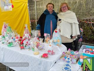 Strona, mercatino e iniziative natalizie: alberi creativi e musica per le vie del paese FOTO e VIDEO di Catia Ciccarelli per newsbiella.it Strona, mercatino e iniziative natalizie: alberi creativi e musica per le vie del paese FOTO e VIDEO di Catia Ciccarelli per newsbiella.it