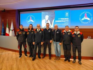 Al Corpo AIB del Piemonte il Premio “Zamberletti", Prima Edizione, foto pag fb Corpo AIB Piemonte Al Corpo AIB del Piemonte il Premio “Zamberletti", Prima Edizione, foto pag fb Corpo AIB Piemonte