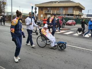 Il passaggio della fiaccola olimpica a Vercelli negli scatti di Ciro Simoni FOTO