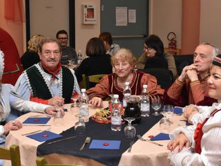 Maschere anche dalla Valsesia al carnevale del Thes a Biella