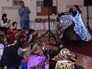 Maschere anche dalla Valsesia al carnevale del Thes a Biella