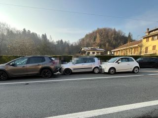 Maxi tamponamento tra auto a Ponzone