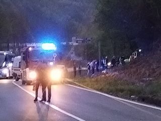 Tragico scontro a Bornate: muore un trentenne, feriti i tre passeggeri