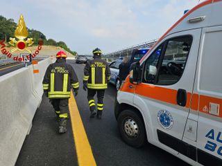Dal Nord-ovest: incidente stradale sulla A5 verso Ivrea, due persone in ospedale