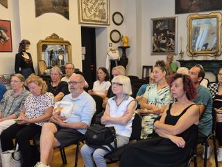 Varallo, icone sacre in mostra in Biblioteca: Ian Knowles presenta “The Icon Painter’s Handbook” Varallo, icone sacre in mostra in Biblioteca: Ian Knowles presenta “The Icon Painter’s Handbook”
