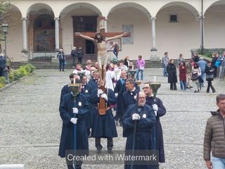 Varallo celebra la Settimana Santa con la processione delle Sette Marie.