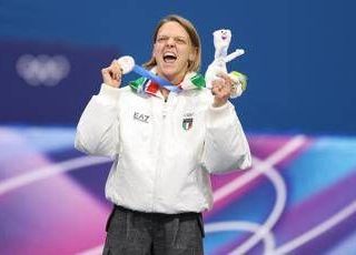 Fontana argento nei 500 metri short track, medaglia per la storia Fontana argento nei 500 metri short track, medaglia per la storia