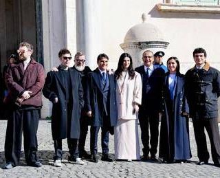 Conti, Pausini e i Big di Sanremo ricevuti al Quirinale: "Mattarella riconosce il valore della musica" Conti, Pausini e i Big di Sanremo ricevuti al Quirinale: "Mattarella riconosce il valore della musica"