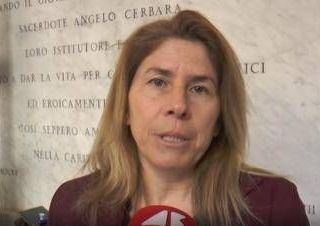Bullismo, Pieretti (Roma Capitale): "Pensiamo prima di parlare, parola più potente di arma" Bullismo, Pieretti (Roma Capitale): "Pensiamo prima di parlare, parola più potente di arma"