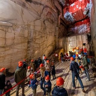 Il Natale di Grotta di Babbo Natale dal lago Maggiore al villaggio dei Twergi