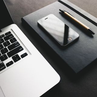 Cercasi giornalista luogo di lavoro Biella