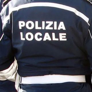 Da Vercelli: Vaga per strada smarrita, donna soccorsa dalla Polizia locale