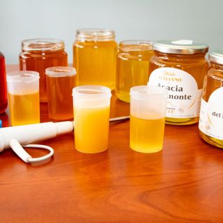 Il miele di qualità si riconosce dalle analisi