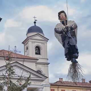 Portula il “Paese della Befana”: tutto pronto a Castagnea, tra fantasia e tradizione
