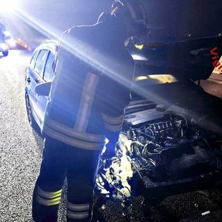 Urto tra auto e camper in autostrada la sera di Santo Stefano