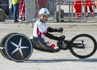 Addio ad Alex Zanardi: nel 2001 il terribile incidente che gli cambiò la vita