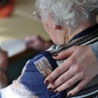 Residenze per anziani in Piemonte: dal 1° gennaio aumenti fino al 10% sulle rette