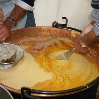 Valdilana, tutto pronto per la distribuzione della polenta concia targato Pro Loco Trivero (foto di repertorio)