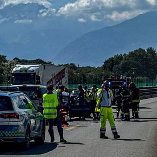 Dal nord ovest: Auto in contromano sulla Torino-Bardonecchia: scontro frontale, un morto e 4 feriti