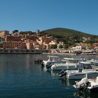 Traghetti e Navi per l'Isola d'Elba