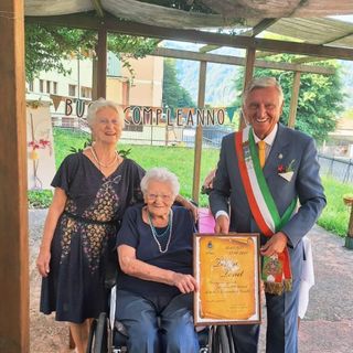 Varallo, tanti auguri a Teresa Tonet: oggi compie 100 anni