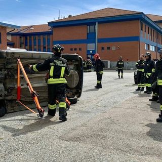 Vigili del fuoco, dalla Regione 200mila euro per la formazione dei volontari - Foto di repertorio, esercitazione