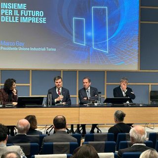 L’auto non sarà più lei: a Torino il cambiamento arriva anche con i soldi di Cassa Depositi e Prestiti