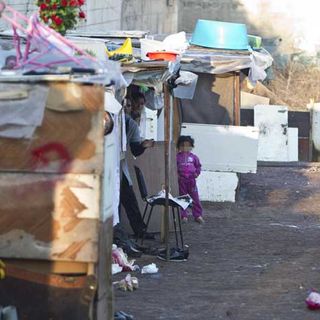 Rivoluzione nei campi nomadi del Piemonte: dal 2020 tutti in regola e con una smart card per poter accedere [VIDEO]