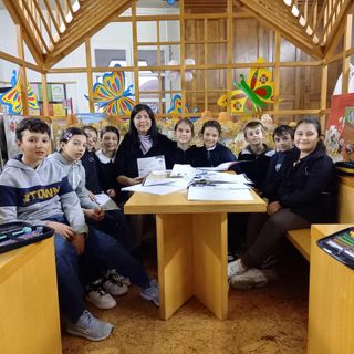 Varallo, raddoppia il corso gratuito di spagnolo per bambini in biblioteca: al via anche una proposta per adulti