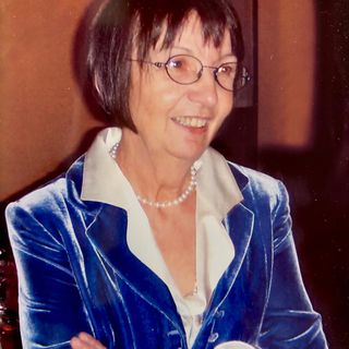 Varallo ricorda Adriana Dattrino: una vita dedicata alla cultura, al lavoro e all’impegno per le donne