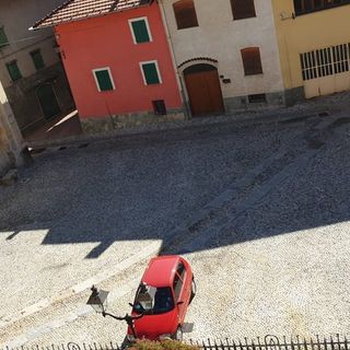 Portula, si festeggia nuova pavimentazione di Castagnea con castagnata