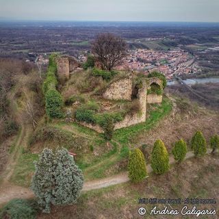 Bando Vinto: A Gattinara si illumina il Castello di San Lorenzo