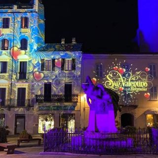 Borgosesia città dell'amore, in palio cene romantiche per il selfie e dichiarazione più cool