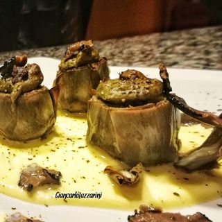 Ricetta: Soufflé di carciofi su fonduta e tartufo nero