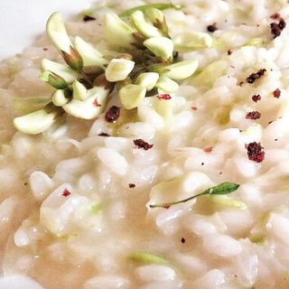 #quarantenasuifornelli - Il risotto con fiori di Acacia di Giancarlo Lazzarini VIDEO