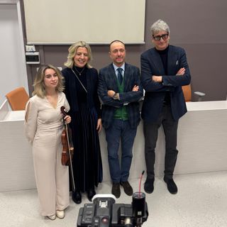 Vercelli, dieci giorni di musica in ospedale: al Sant’Andrea arrivano i concerti pianistici di “WINGS – Musica per Volare”