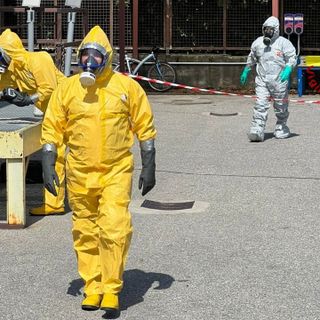 Borgosesia, un pacco sospetto: attivate le misure d’emergenza ed evacuato l’edificio.
