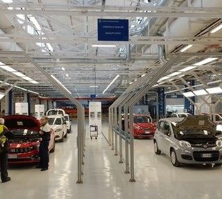Cirio su Stellantis: &quot;Unica soluzione è aumentare la produzione di auto&quot;.
