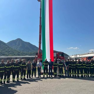 Varallo, nuova piattaforma aerea per i Vigili del Fuoco: un mezzo strategico per la Valsesia