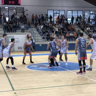 Valsesia Basket si arrende sul finale all'Olimpo Basket Alba