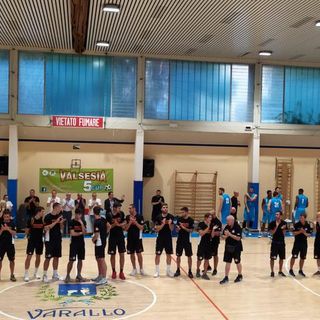 Basket: anche a Varallo presentata la 1a squadra di Gessi Valsesia