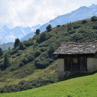 Montagna verso l'estate, UNCEM impegno degli enti territoriali per i vaccini