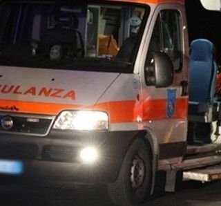 Crevacuore, accusa un malore nel parcheggio di casa: muore un anziano di 86 anni (foto di repertorio)