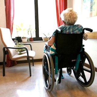 Varallo, il virus entra a Casa Serena: 29 ospiti positivi