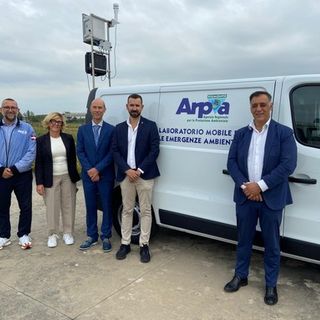 Arpa Piemonte, presentato il nuovo laboratorio mobile per le emergenze ambientali.